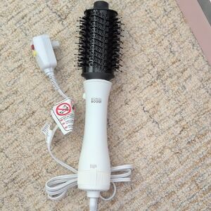 Bondi Boost White Hair Styling Brush